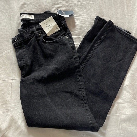 Abercrombie & Fitch Denim - Abercrombie and Fitch dad jeans